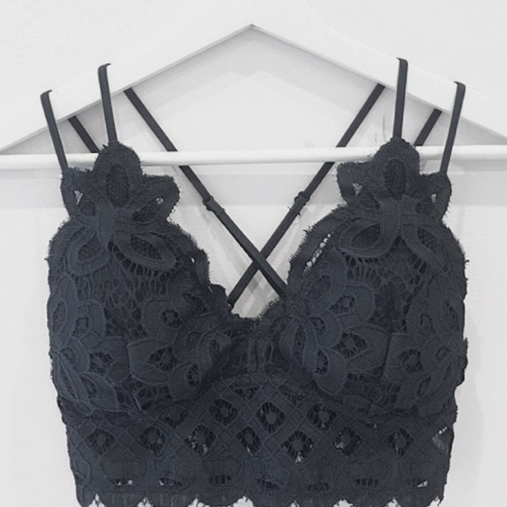 Juliet Double Strap Crochet Lace Bralette - Picture 2 of 2